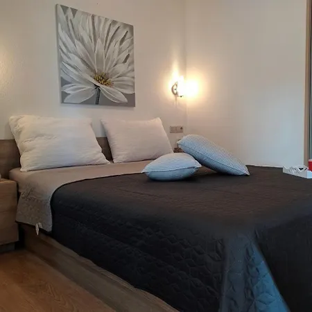 With A Parking Space Duce, - 22598 Apartamento